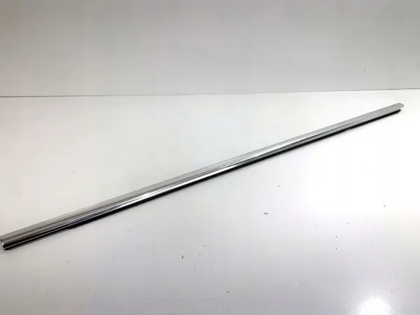Takaosa oikea raapimisliuska OEM LORK-2318-294 VW Passat B7 image 2