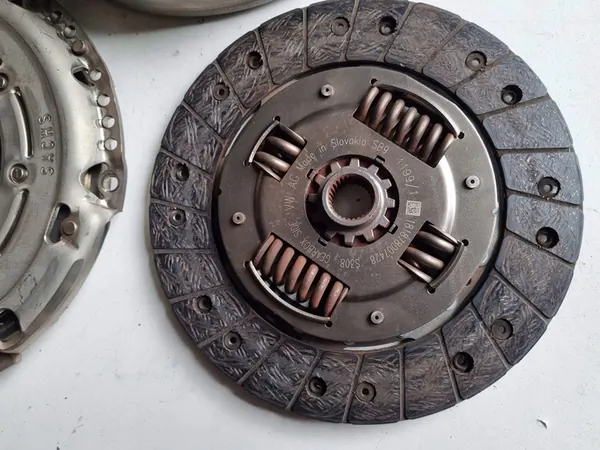 Audi A3 8V Volante de Dupla Massa 1.5 TSI image 2