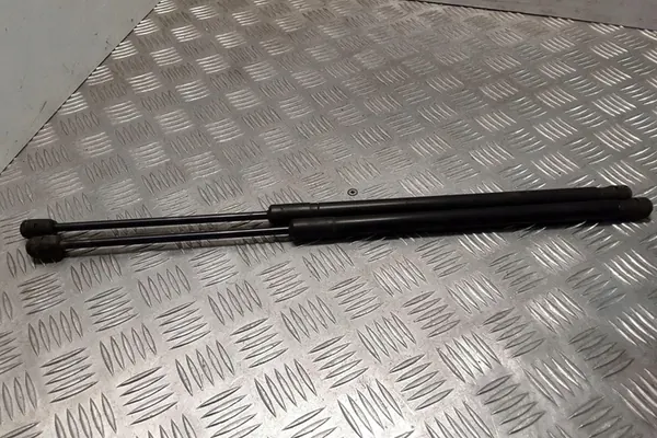 Vasen tavaratilan toimilaite VW TOUAREG 7L6823359B image 3