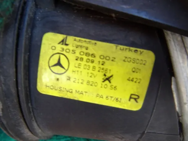 Mercedes-Benz B W246 W242 Halogeen Links Rechts A2128200956 image 5