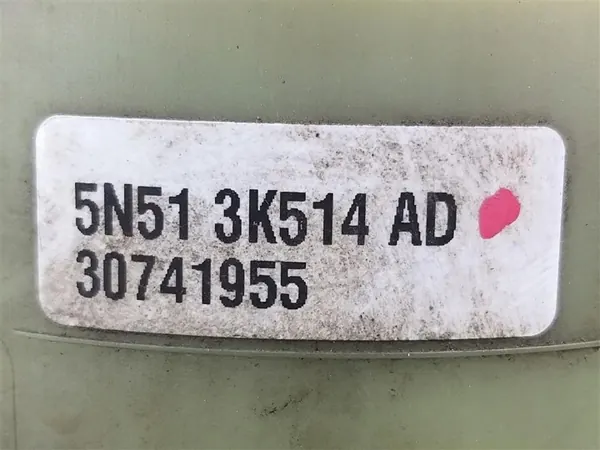 Pompe de direction assistée Volvo OEM 5N513K514AD Occasion image 7