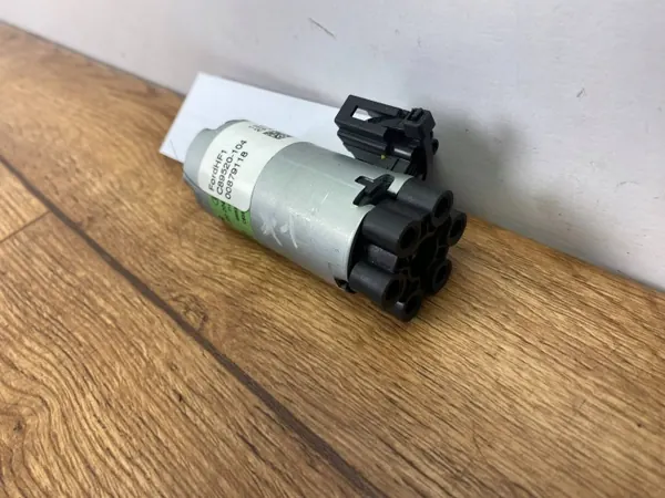Sitzmotor Ford Escape IV 2020 OEM C89520104PINYA image 7