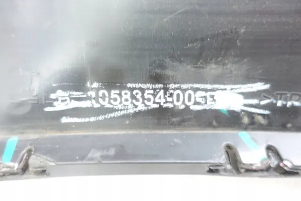 OEM 105835400D Faixa Spoiler para Tesla Model X 2015- image 9