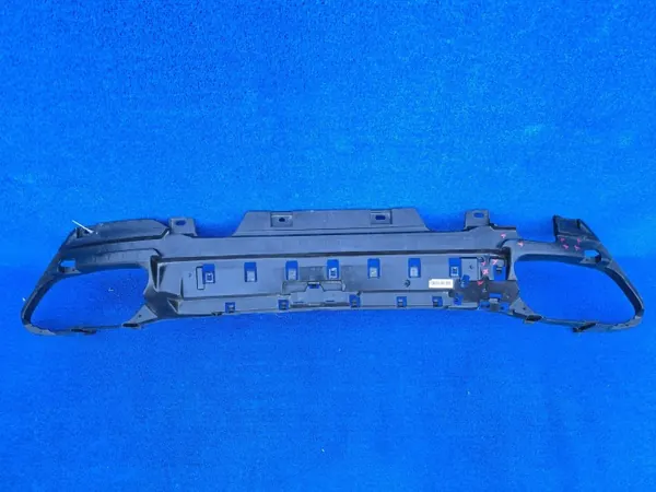 Achterbumperbeugel OEM QUA11836 voor BMW 8 image 2