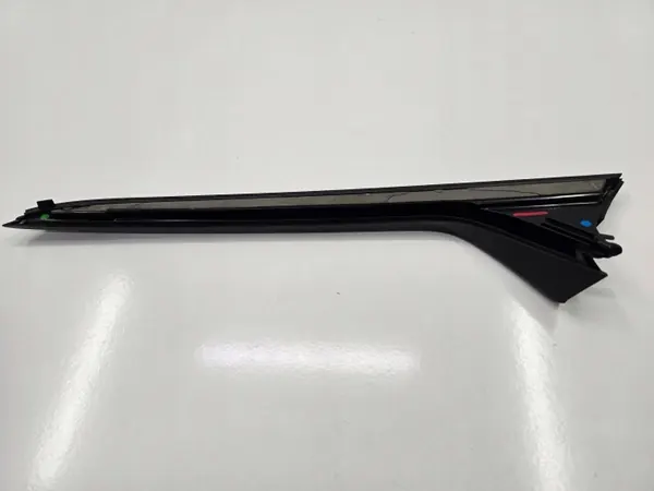 Audi A6 C8 Spoiler OEM 4K9854872A Oikea Puoli image 7