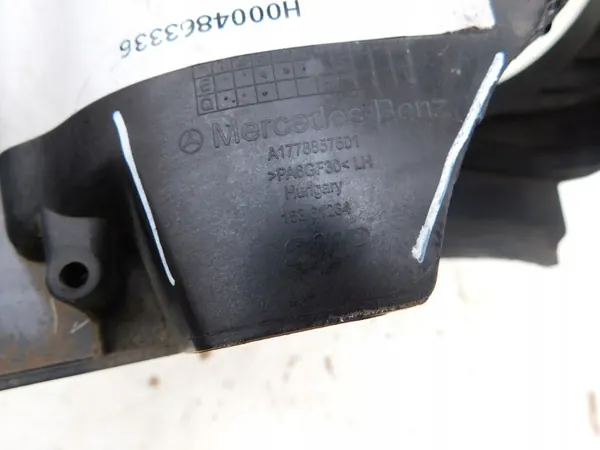 Punta de escape Mercedes A W177 AMG OEM A1774907900 image 7