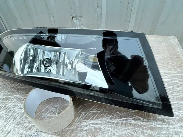 SKODA FABIA III LIFT 14- Farol Dianteiro Direito 6V0941700A image 7