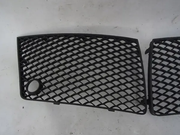 Rejilla derecha Mercedes W166 A1668854422 image 3