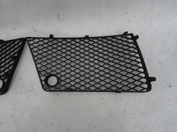 Rejilla derecha Mercedes W166 A1668854422 image 4