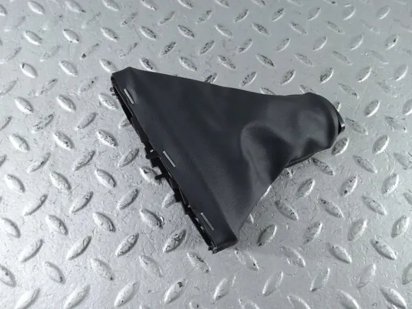 Toyota Corolla Cross Schaltknauf OEM 3597012590C1 image 5