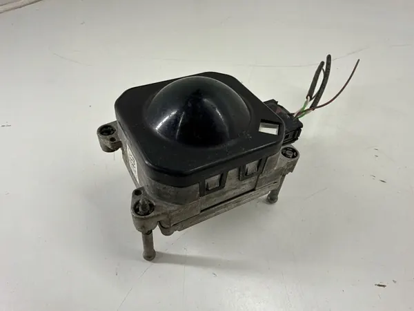 VW Touareg II ACC-radarsensor OEM 7P6907541C links image 3