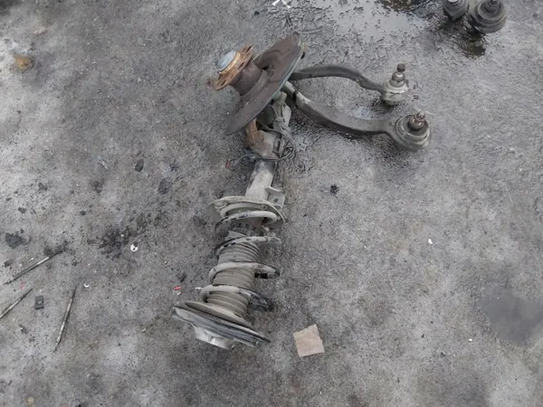 Mercedes A2123204013 Voor linker ophangingsarm image 3