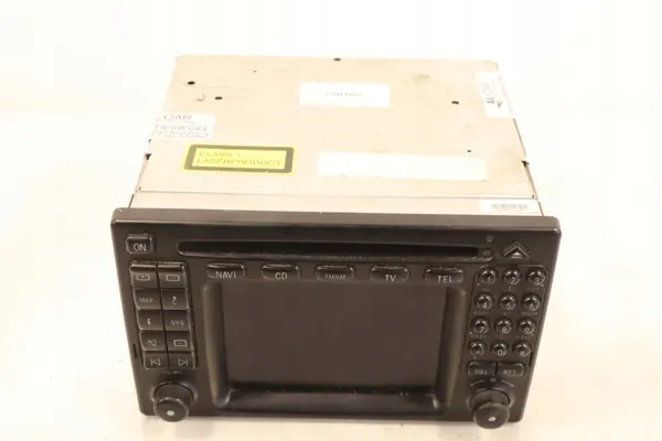 Radio Mercedes Clase C W203 OEM 8618001150 image 3
