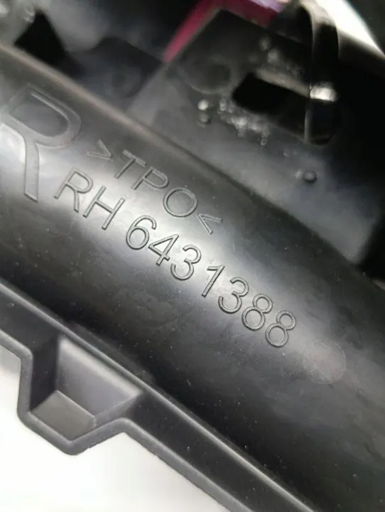 Toyota Yaris IV oikea turvatyyny OEM 62170K0021S3 image 4