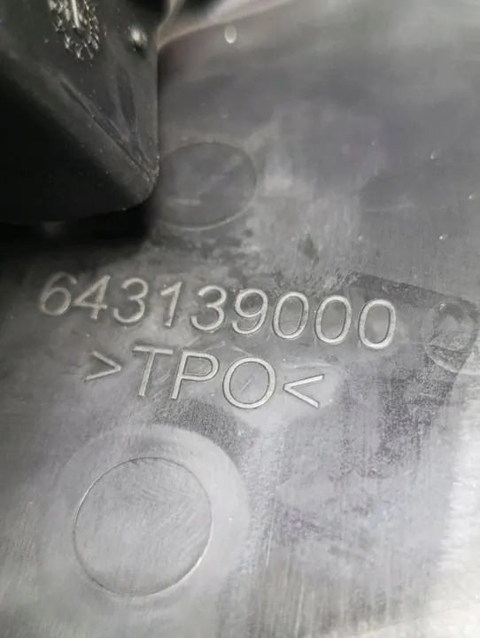 Toyota Yaris IV oikea turvatyyny OEM 62170K0021S3 image 6