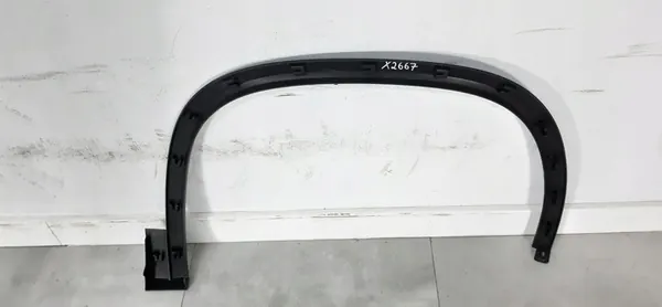 SKODA KODIAQ Vasemman etuhelman lista image 3