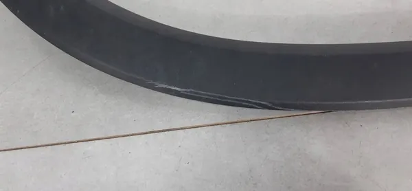 SKODA KODIAQ Vasemman etuhelman lista image 7