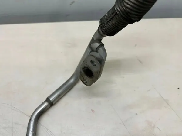 Porsche turbosmörjningsledning OEM 94810709260 image 4
