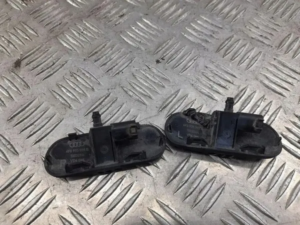 Front Windshield Washer AUDI A6 AVANT 4F0955988B image 2