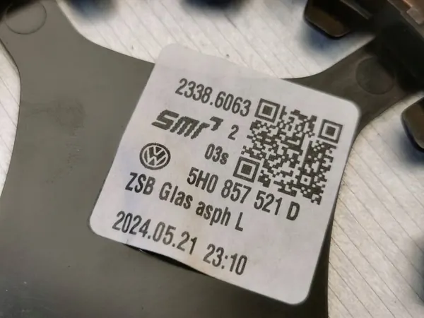 Vasen Peililiitin VW Golf VIII 5H0857521D image 5