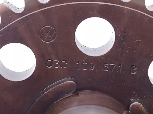 VW Golf Eixo de comando 1.6 FSI 2006 03C109571B image 7