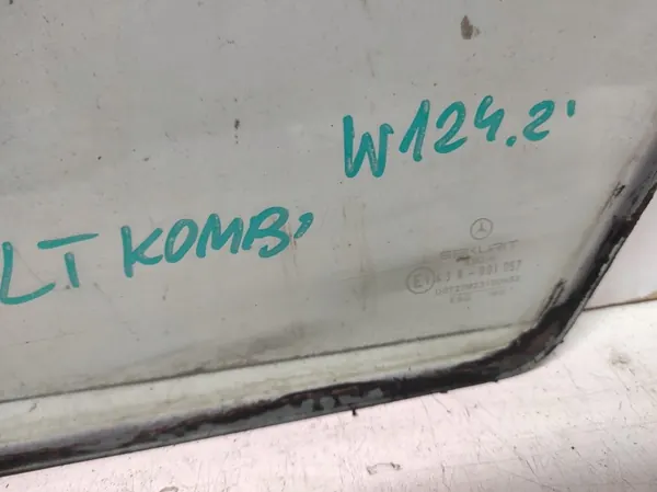 Mercedes E W124 Bak Höger Karossglas OEM PAW726 image 3