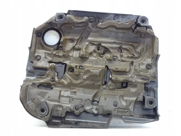 Skoda Superb III Moottorikansi OEM 04L103925T image 3