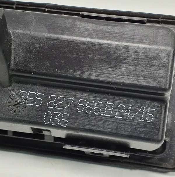 Mikroschalter Heckklappe Skoda Octavia III image 5