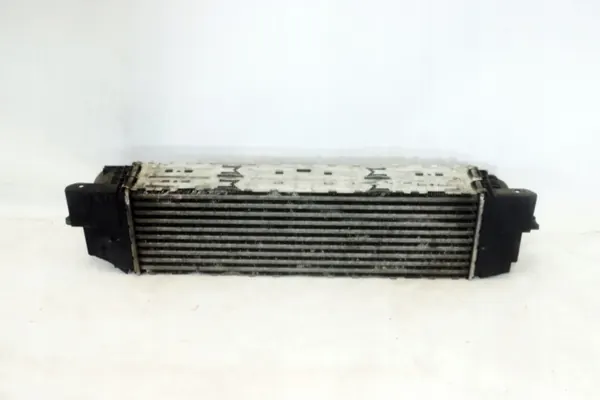 Intercooler BMW X3 F25 X4 OEM 7823570 - Usado image 4