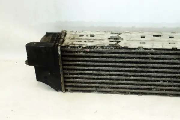 Intercooler BMW X3 F25 X4 OEM 7823570 - Usado image 5