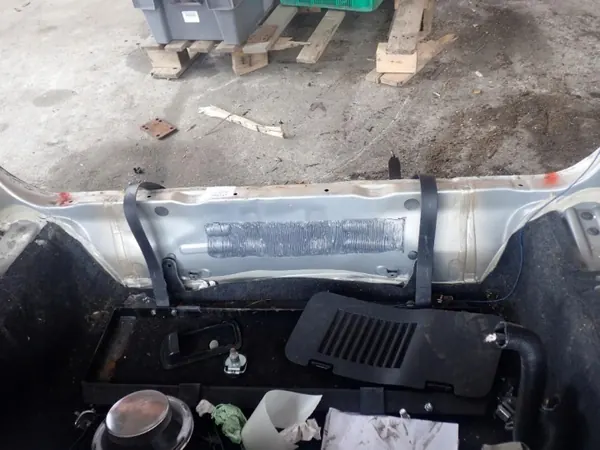 Toyota RAV4 takapaneeli OEM Zawada-372586- image 3