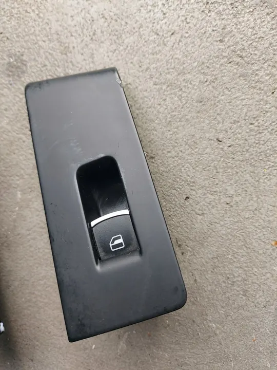 VW Fenstersteuerungsschalter Links 5K4959857 5K0959565 image 3