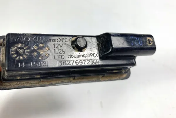 OEM 68276972AA Kennzeichenleuchte Chrysler Pacifica image 3
