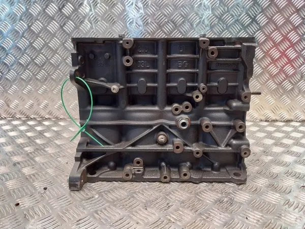 Bloco Motor OEM 03L021BG para Audi 2.0 TDI image 4