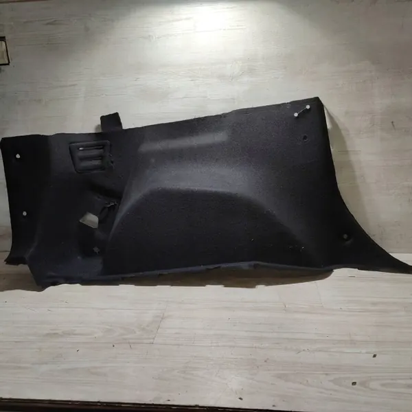 Dacia Jogger takakontin sivupäällyste vasen OEM 849978248R image 2