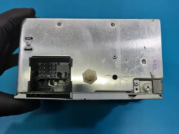 OEM 8V4T-18C815-AD Ford Kuga MK1 Tehdasradio image 10