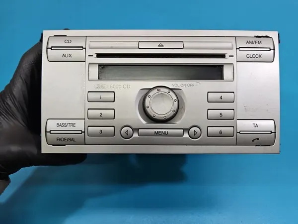 OEM 8V4T-18C815-AD Ford Kuga MK1 Tehdasradio image 3