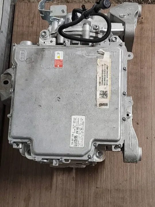 Moteur électrique d'occasion OEM 1EA907230J VW ID.7 image 3