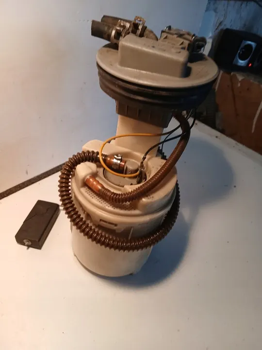 Brandstofpomp Skoda Felicia 1.3 MPI image 3