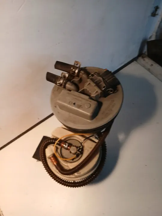 Brandstofpomp Skoda Felicia 1.3 MPI image 4