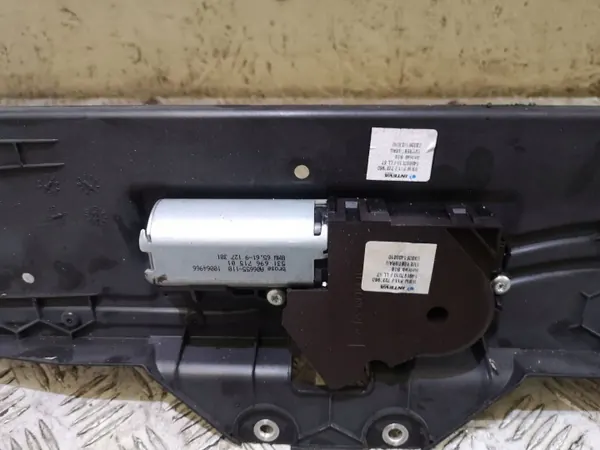 BMW Kattoikkuna OEM RTX73291 5-sarjalle image 5
