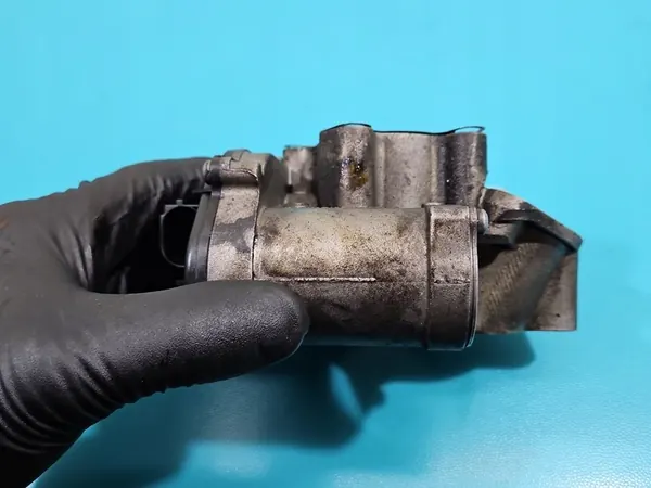 Válvula EGR Renault Scenic II 2.0 DCI image 3