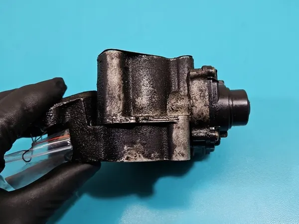 Válvula EGR Renault Scenic II 2.0 DCI image 6