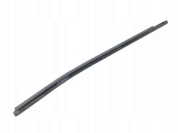 Jeep Avenger takaikkunan lista OEM AMD229885 image 3