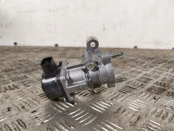 Válvula EGR Subaru OEM FBZ14014 - Usada image 4