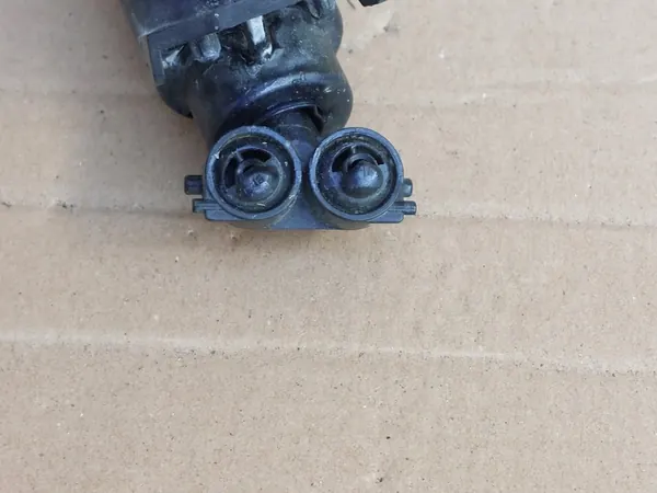 VW GOLF V JETTA A5 Koplampenwasser Rechts Voor 1K5955978 image 3