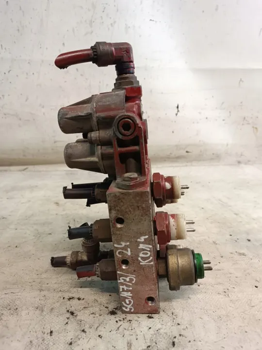 Soupape Modulatrice Frein EBS Arrière OEM 20828241 image 7