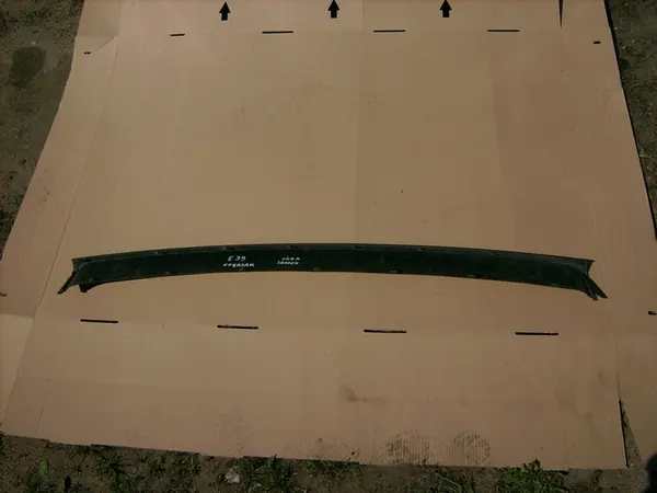 Takapuskurin lista BMW E39 Touring 51128184493 image 2