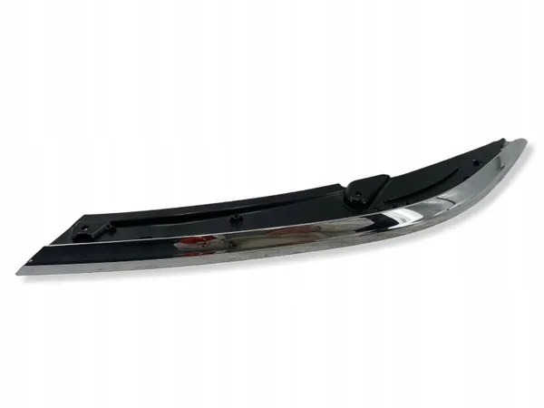 VW Passat B8 Garniture Chrome Gauche OEM 3G0941119 image 2