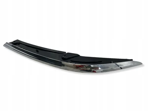 VW Passat B8 Garniture Chrome Gauche OEM 3G0941119 image 3